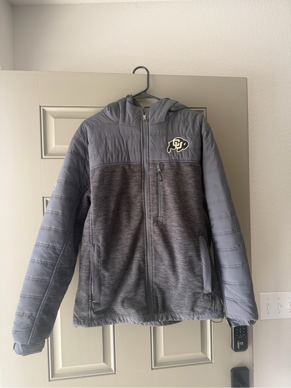 Colosseum CU Men's Gray Hooded PJacket with CU Logo University of Colorado